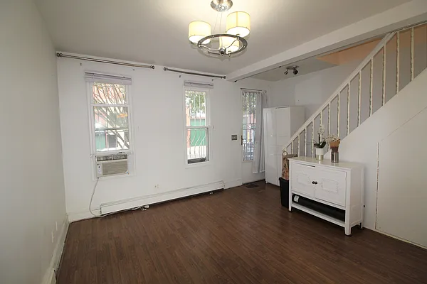 Rented by Compass | media 4