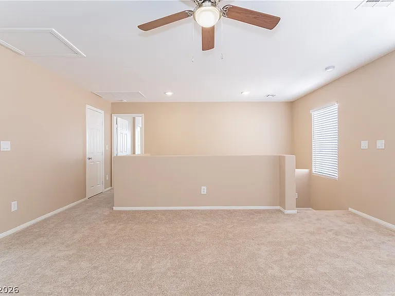 11705 Grotta Azzurra Ave — Photo 36
