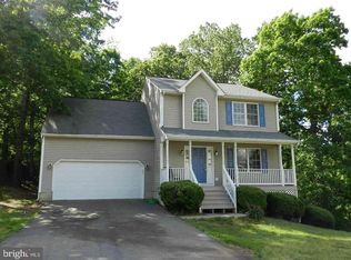8811 Jenny Ln, Fredericksburg, VA 22407