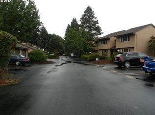 245 McNary Heights Dr, Salem, OR 97303