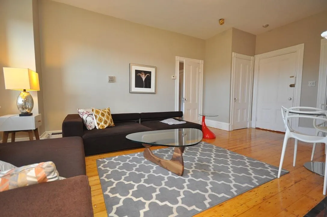 1 bed, 500 sqft, $3,350 — Photo 2