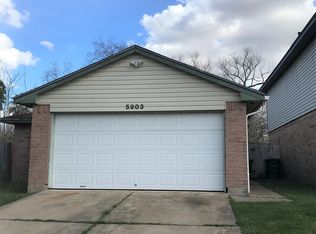 5903 Beaconridge Dr, Houston, TX 77053