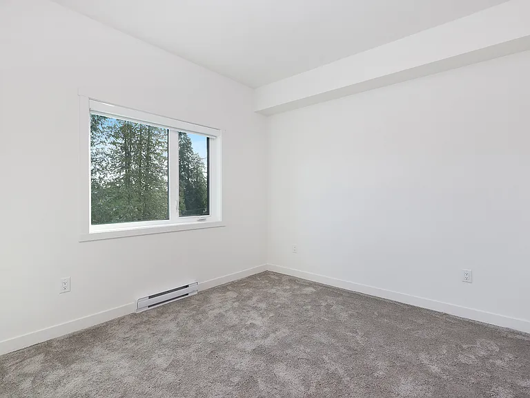 411 Wembley Rd — Photo 20
