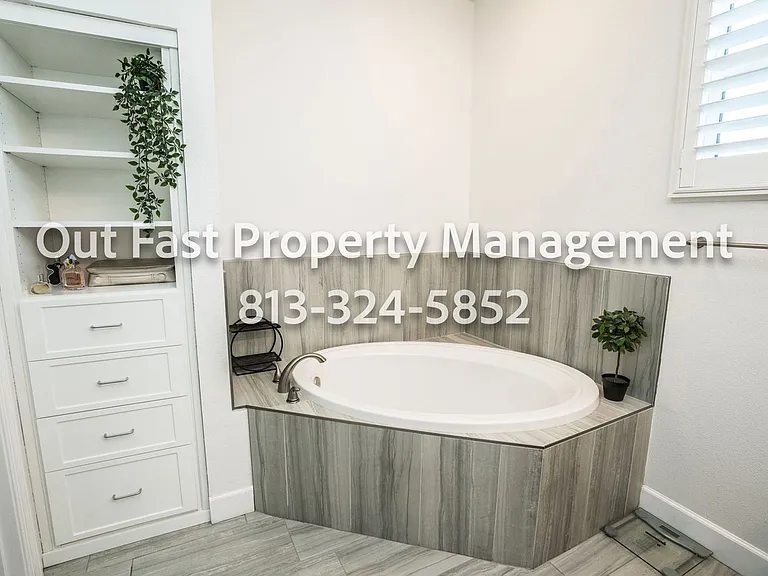 4859 W Prescott St — Photo 41