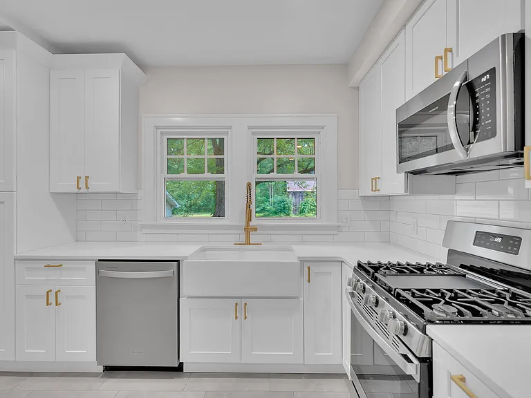 850 Campbell Blvd — Photo 14