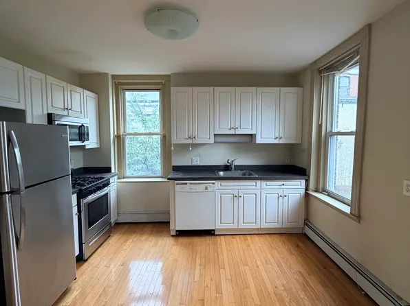 533 Chapel St, New Haven, CT