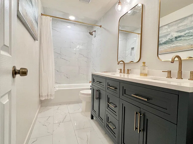 bathroom #2