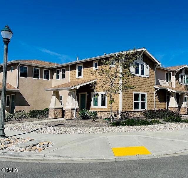 1st image of 4045 Aurora Way