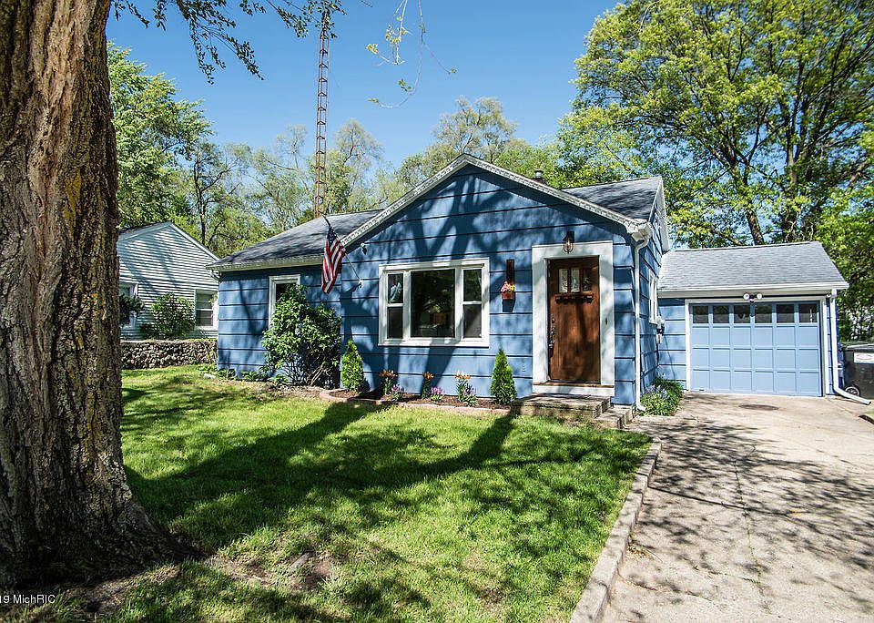 1st image of 7637 Kingston Dr
