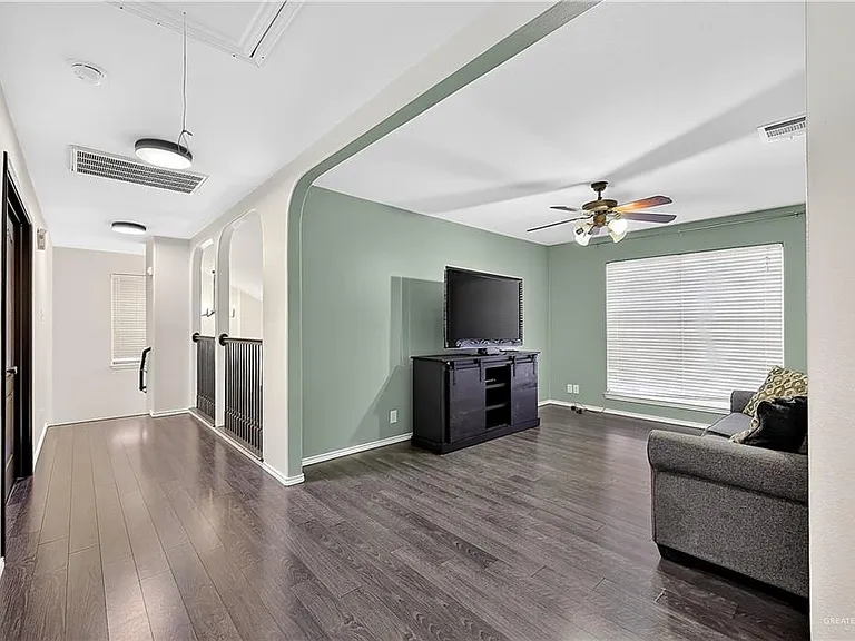 4503 Santa Fabiola St — Photo 12