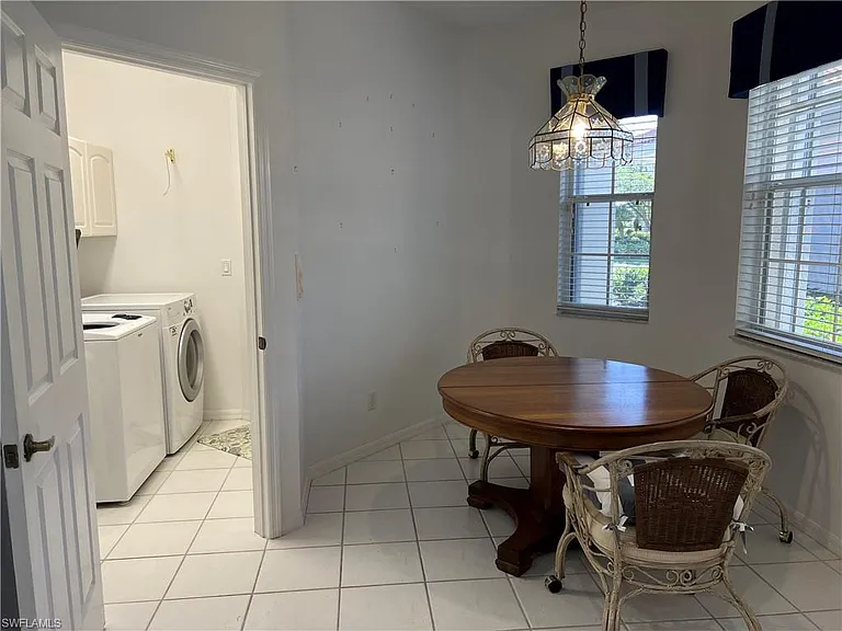 2081 Crestview Way #A-7 — Photo 13