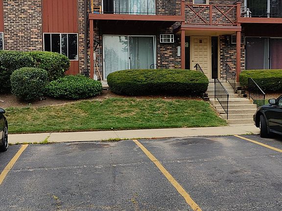 3rd image of 247 N Neltnor Blvd APT F2b