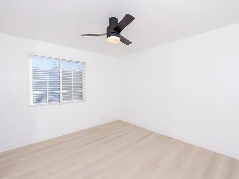 7556 Herschel Ave — Photo 6