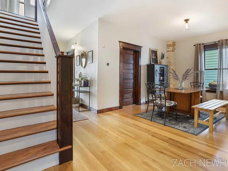 4 Union Ave NE — Photo 33