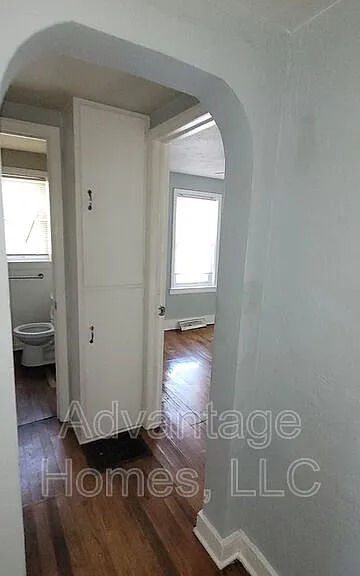 105 Brooklyn Ave — Photo 20