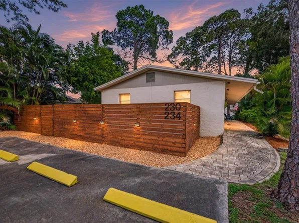 230 48th Ave N, Saint Petersburg, FL 33703