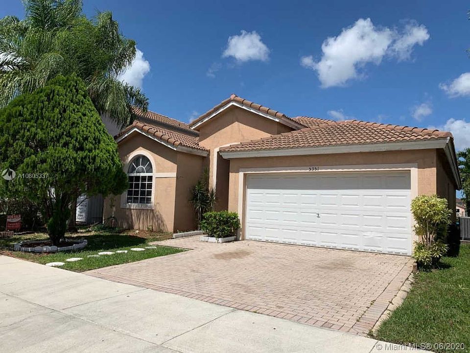 1st image of 5351 NW 110th Ave