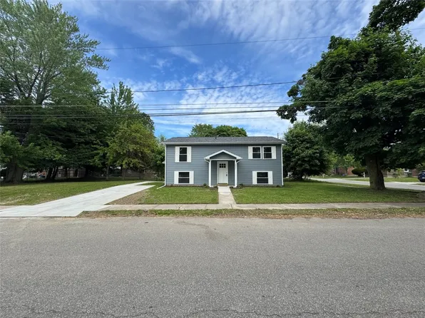 2321 Cameron Rd, Erie, PA 16510