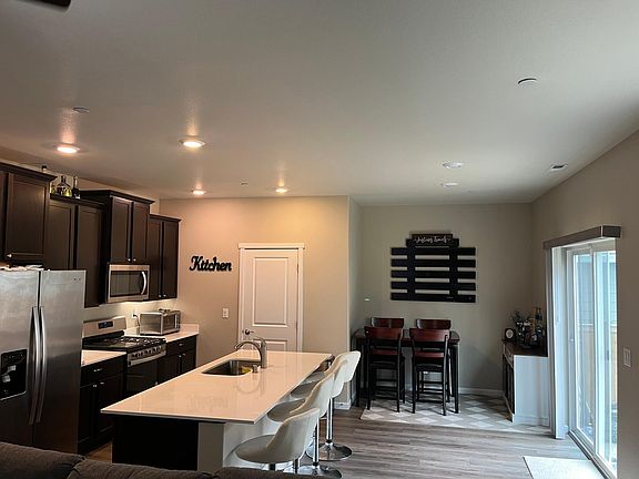 5th image of 4786 Driftwood St