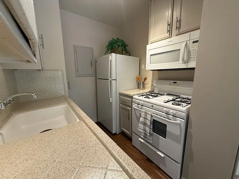 Siesta Crestwood — Photo 30