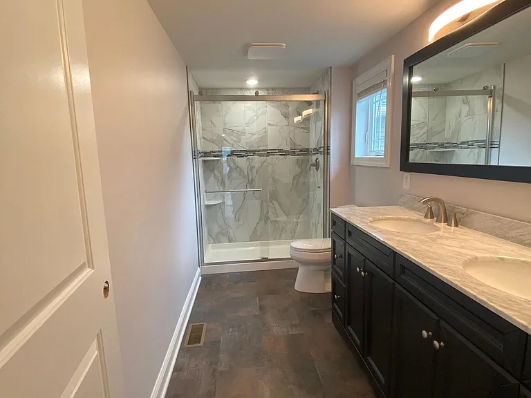 Double Vanity Master Bath