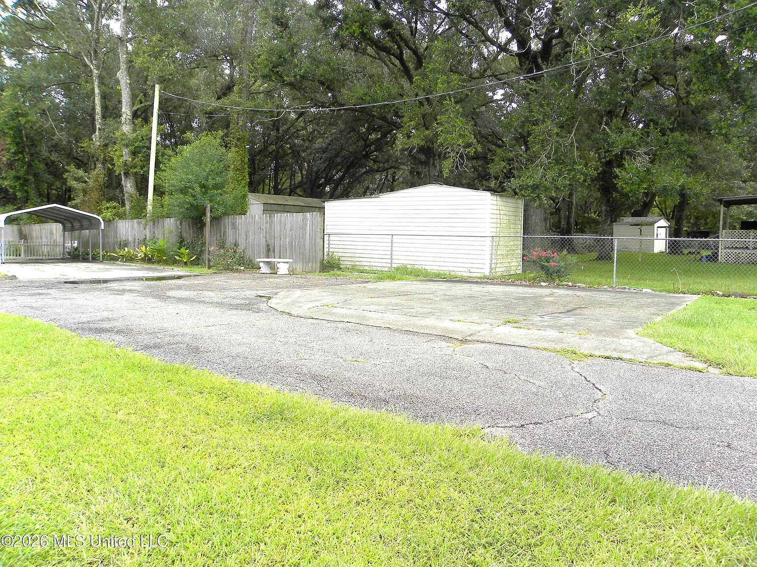 3 bed, 2.0 bath, 1280 sqft, $1,450 — Photo 4