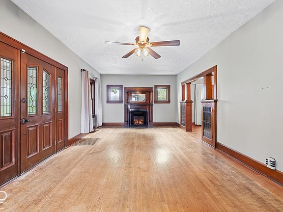 4th image of 6415 Oaklandon Rd
