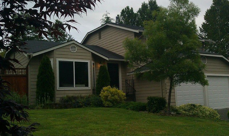 1st image of 21905 14th Pl W
