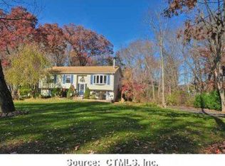 19 Huckleberry Acres Rd, East Hampton, CT 06424