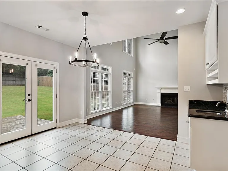 2065 N Bethany Creek Dr — Photo 29