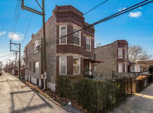 1615 W Marquette Rd, Chicago, IL 60636