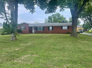 14522 Old Halls Ferry Rd, Florissant, MO 63034