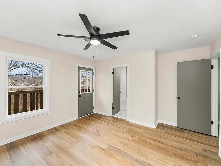 5702 Brentwood Meadows Cir — Photo 27