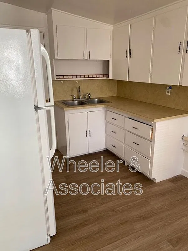 1 bed, 1.0 bath, $895 — Photo 1