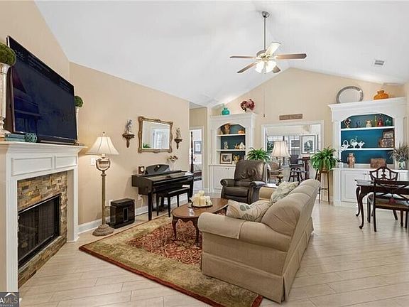 5th image of 120 Chastain Rd NW Unit 1108
