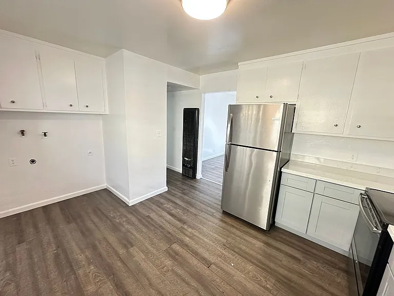 3408 68th Ave — Photo 9