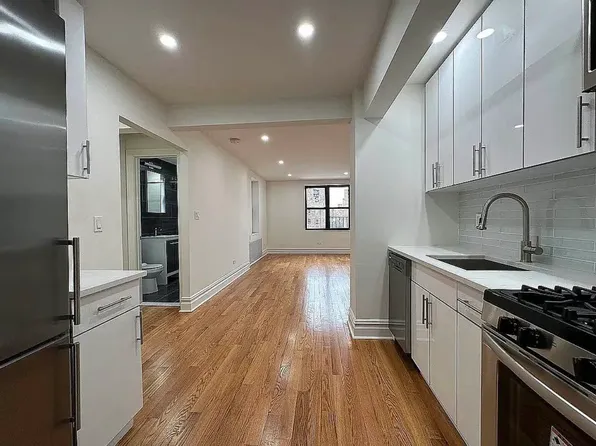 97-40 64th Avenue image 4 of 5