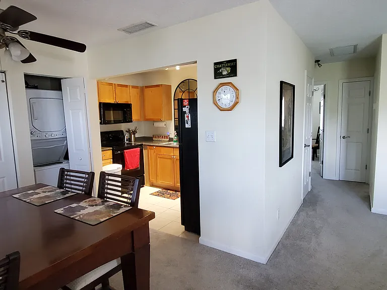 213 Seahorse Dr SE #D — Photo 10