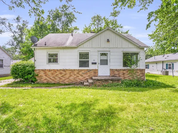 20 Charles Dr, Rantoul, IL 61866