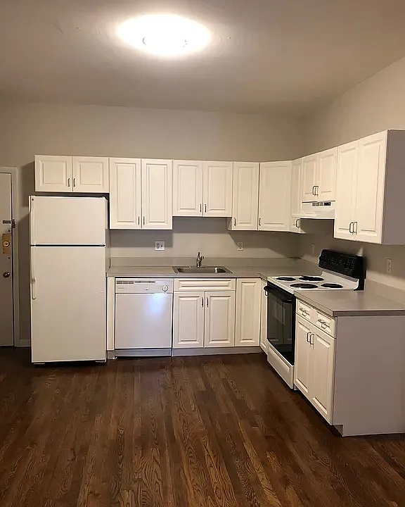 15 Stearns Rd #2