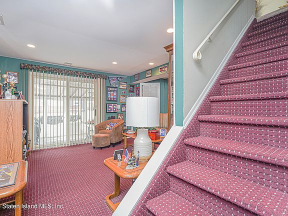 4th image of 106 Justin Ave