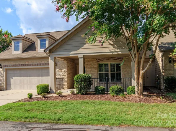 4423 Parkgate Dr, Matthews, NC 28105