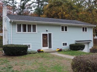 3 Putnam Rd, North Reading, MA 01864