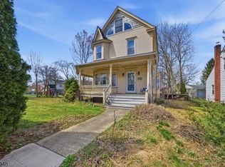 23 Parker St, Belvidere Twp., NJ 07823