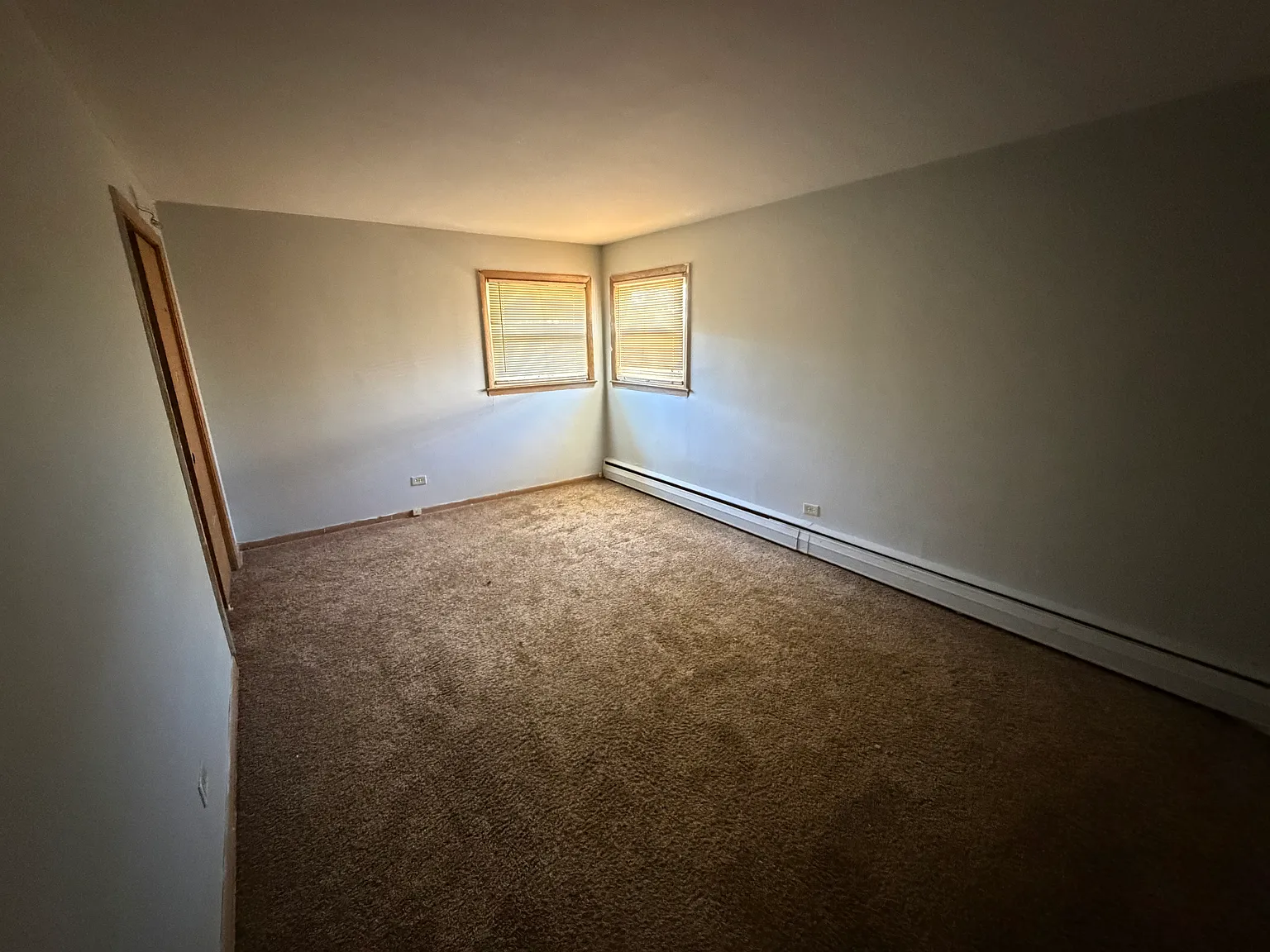 2 bed, $1,300 — Photo 3