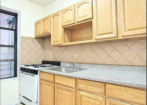 Rented by Compass | media 2