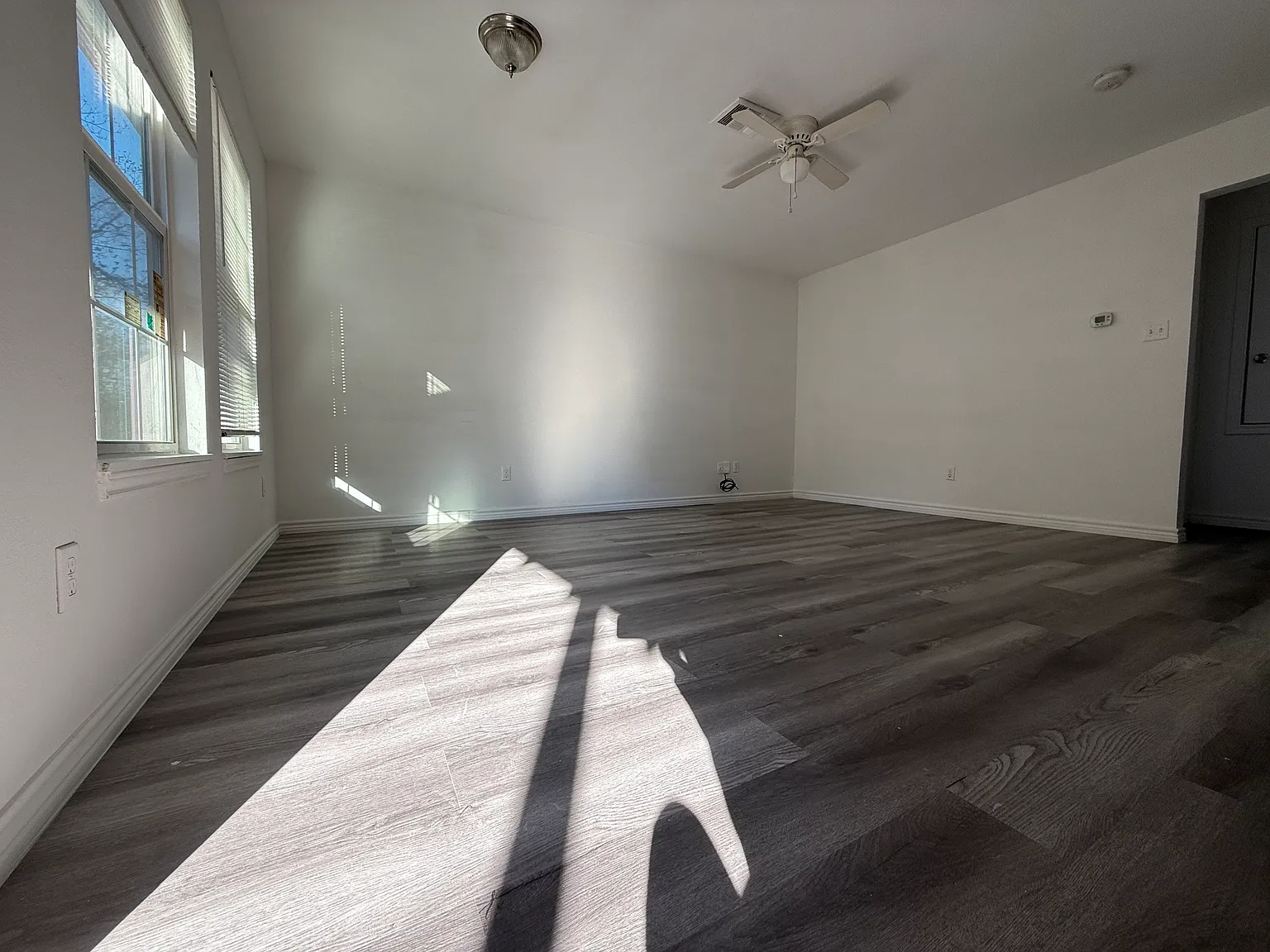 2 bed, 600 sqft, $1,025 — Photo 2
