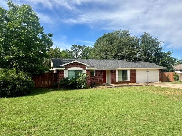 Home for Sale in Arlington TX