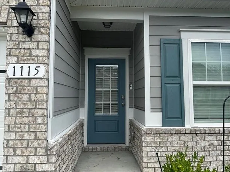 1115 Watermark Way — Photo 2