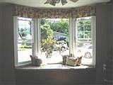 Cozy Baywindow seating